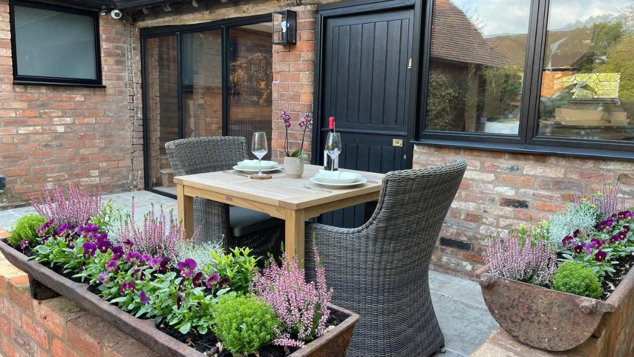 Hébergement de vacances Elegant Peaceful Barn In Rural Village Setting Close To Upon Avon *